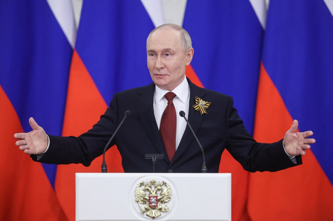 Putin diz que guerra na Ucrânia se aproxima do fim