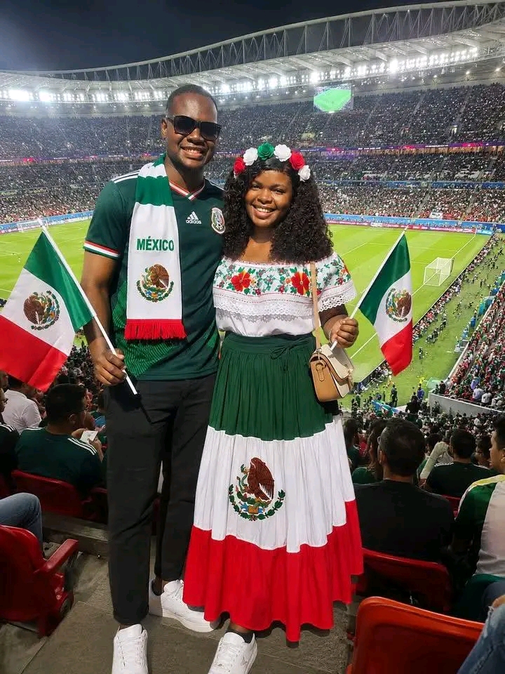 MEXICO RECEBEU APOIO DE MOÇAMBICANOS EM JOGO CONTRA A ÁFRICA DO SUL