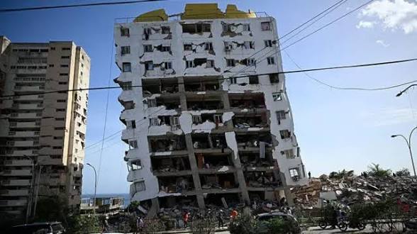O número de mortos pelo terremoto na Venezuela ultrapassou 2.600.